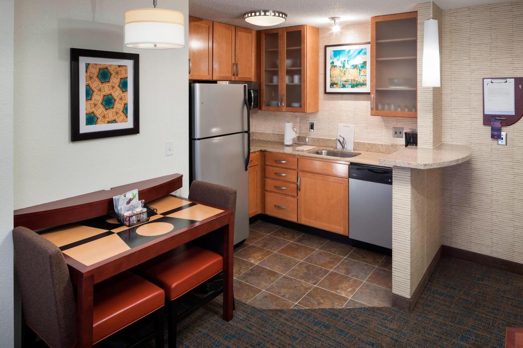 Residence Inn By Marriott Hattiesburg Bagian luar foto