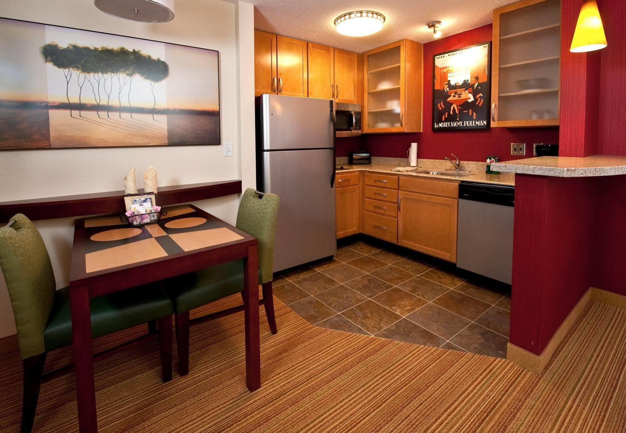 Residence Inn By Marriott Hattiesburg Bagian luar foto